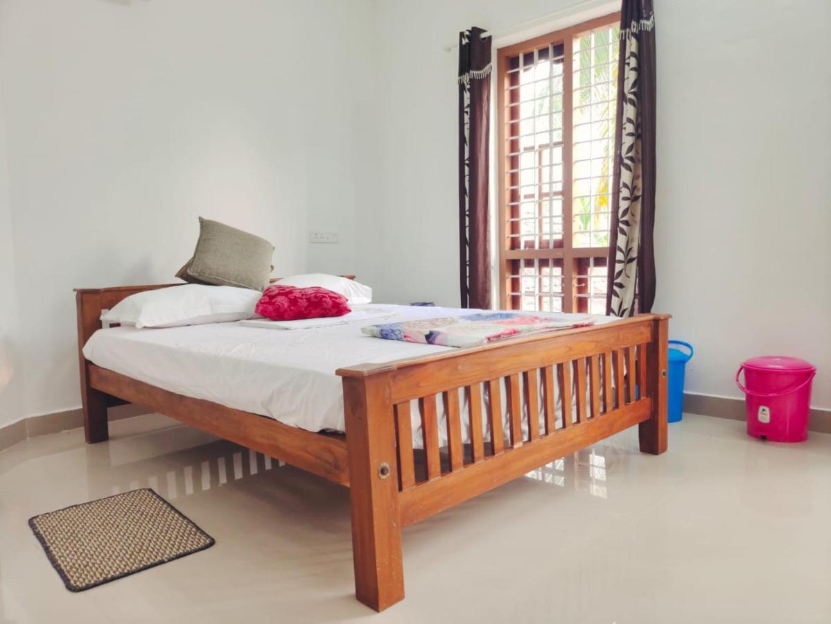 White Sands Homestay Turavūr Exterior foto